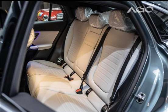 MERCEDES-BENZ-GLC 300-2025