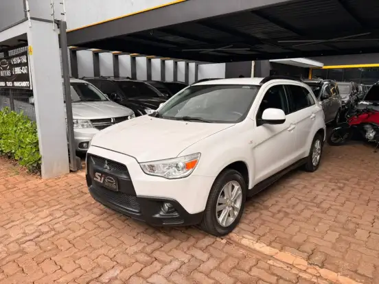 MITSUBISHI-ASX-2012