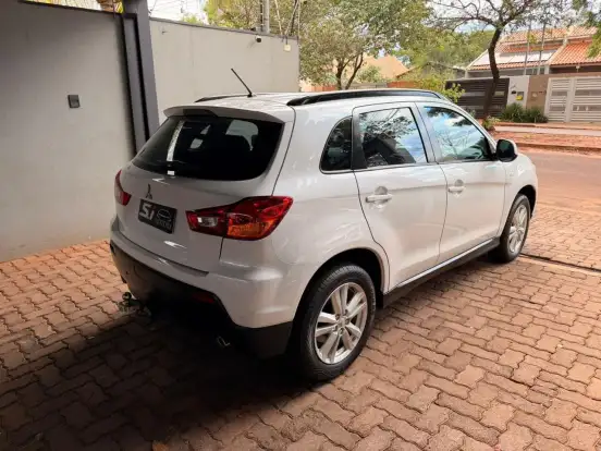 MITSUBISHI-ASX-2012