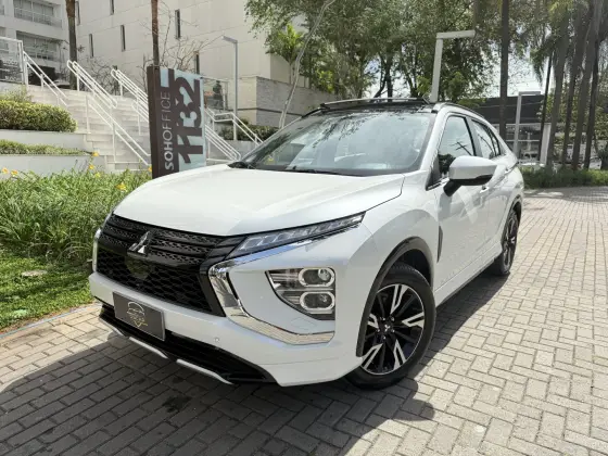 MITSUBISHI ECLIPSE CROSS 1.5 MIVEC TURBO GASOLINA HPE-S CVT MITSUBISHI ECLIPSE CROSS 1.5 MIVEC TURBO GASOLINA HPE-S CVT