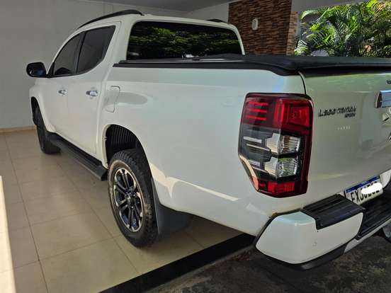 MITSUBISHI-L200 TRITON-2.4 16V TURBO DIESEL SPORT HPE CD 4P 4X4 AUTOMÁTICO MITSUBISHI-L200 TRITON-2022
