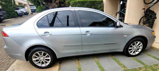 MITSUBISHI-LANCER-2.0 HL 16V GASOLINA 4P AUTOMÁTICO MITSUBISHI-LANCER-2015