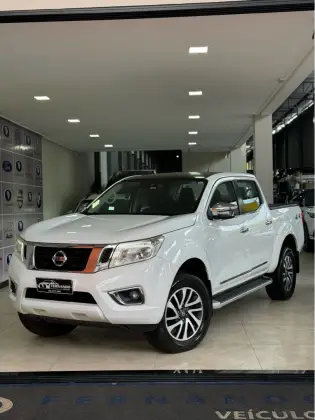 NISSAN FRONTIER 2.3 16V TURBO DIESEL XE CD 4X4 AUTOMÁTICO NISSAN FRONTIER 2.3 16V TURBO DIESEL XE CD 4X4 AUTOMÁTICO