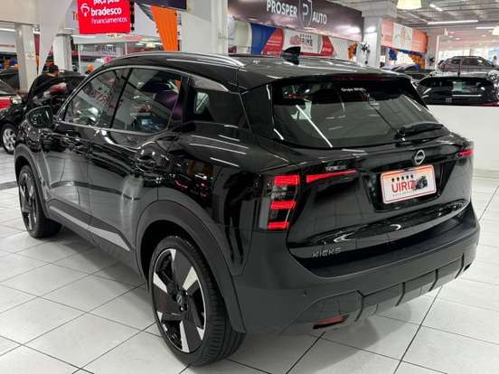 NISSAN-KICKS-2025