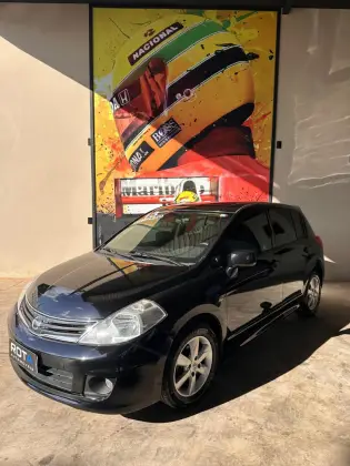 NISSAN TIIDA 1.8 SL 16V FLEX 4P MANUAL NISSAN TIIDA 1.8 SL 16V FLEX 4P MANUAL