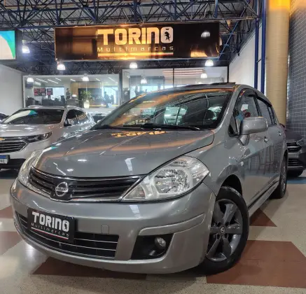 NISSAN TIIDA 1.8 SL 16V FLEX 4P MANUAL NISSAN TIIDA 1.8 SL 16V FLEX 4P MANUAL