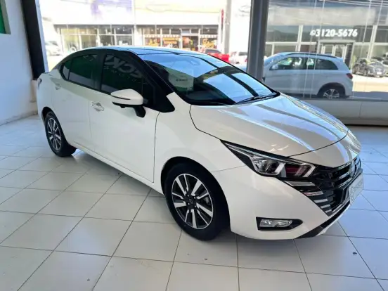 NISSAN-VERSA-2024