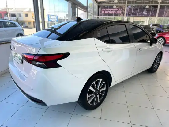 NISSAN-VERSA-2024