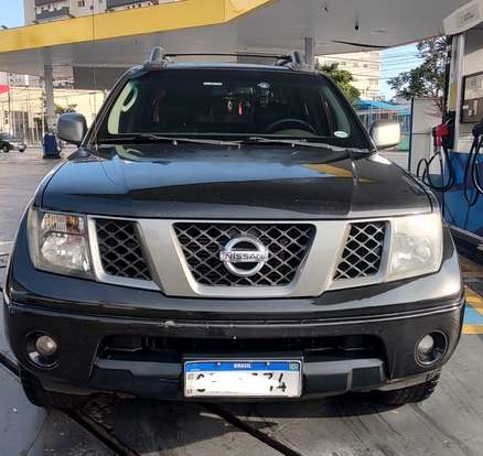 NISSAN-FRONTIER-2012