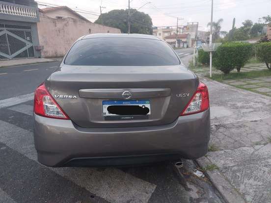 NISSAN-VERSA-1.6 16V FLEXSTART SV 4P MANUAL NISSAN-VERSA-2016