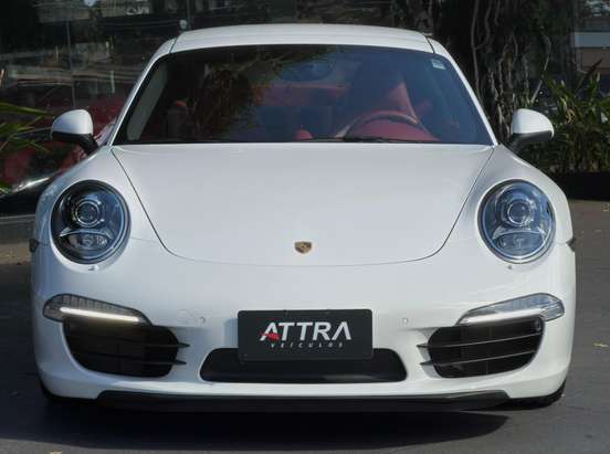 PORSCHE-911-2012