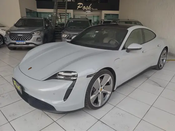 PORSCHE TAYCAN ELÉTRICO