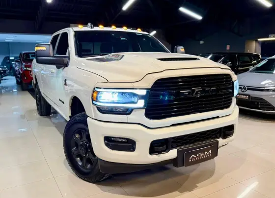 RAM 3500 6.7 I6 TURBO DIESEL LARAMIE NIGHT EDITION CD 4X4  AUTOMÁTICO