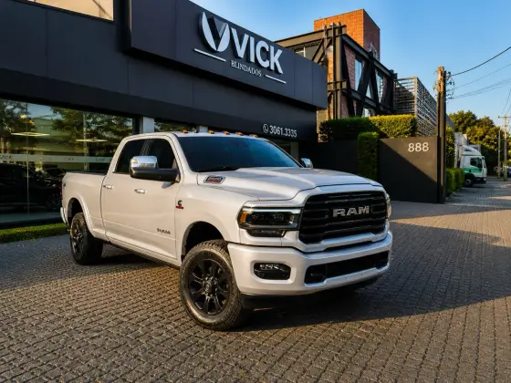 RAM 3500 6.7 I6 TURBO DIESEL LARAMIE NIGHT EDITION CD 4X4  AUTOMÁTICO
