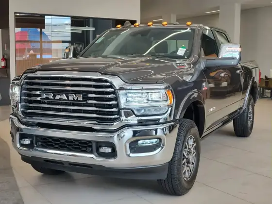 RAM 3500 6.7 I6 TURBO DIESEL LIMITED LONGHORN CD 4X4 AUTOMÁTICO RAM 3500 6.7 I6 TURBO DIESEL LIMITED LONGHORN CD 4X4 AUTOMÁTICO