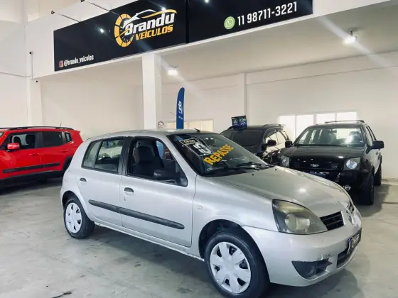RENAULT CLIO 1.0 CAMPUS 16V FLEX 4P MANUAL