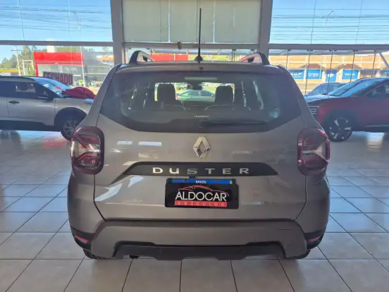 RENAULT-DUSTER-2024