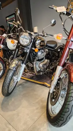 ROYAL ENFIELD CLASSIC 650 BLACK CHROME 