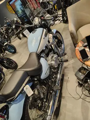 ROYAL ENFIELD-METEOR 350 AURORA-2026