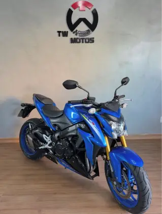 SUZUKI GSX-S1000 ABS 