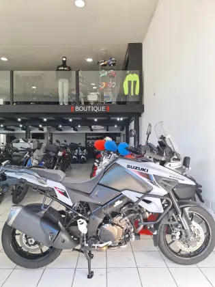 SUZUKI V-STROM 1050 ABS SUZUKI V-STROM 1050 ABS