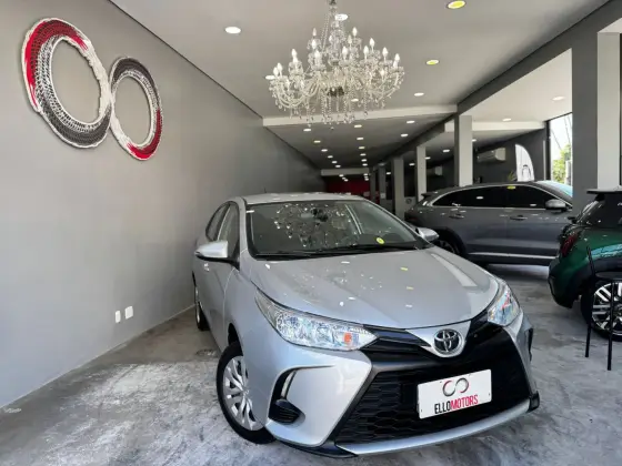 TOYOTA YARIS 1.5 16V FLEX SEDAN XL MULTIDRIVE