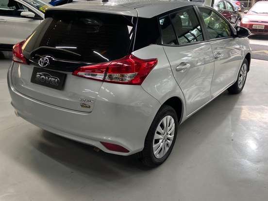 TOYOTA-YARIS-1.5 16V FLEX XL MULTIDRIVE TOYOTA-YARIS-2024