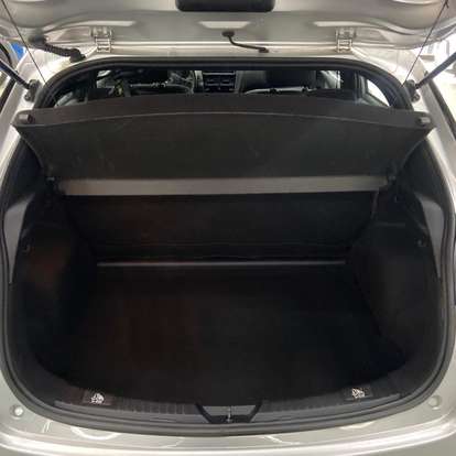 TOYOTA-YARIS-2024