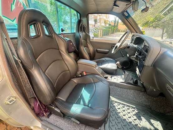 TOYOTA-HILUX-3.0 DX 4X2 CS 16V DIESEL 2P MANUAL TOYOTA-HILUX-2003