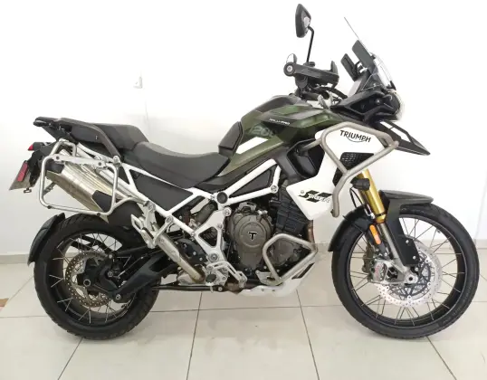 TRIUMPH TIGER 1200 RALLY PRO 