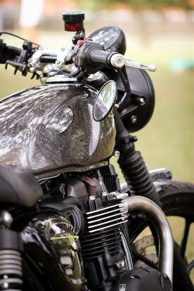 TRIUMPH-SPEED TWIN 900-2023