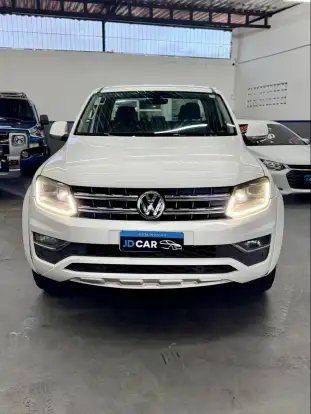 VOLKSWAGEN-AMAROK-2017
