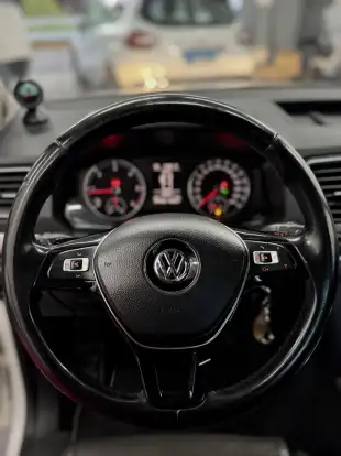 VOLKSWAGEN-AMAROK-2.0 HIGHLINE 4X4 CD 16V TURBO INTERCOOLER DIESEL 4P AUTOMÁTICO VOLKSWAGEN-AMAROK-2017