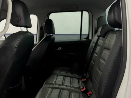 VOLKSWAGEN-AMAROK-2.0 HIGHLINE 4X4 CD 16V TURBO INTERCOOLER DIESEL 4P AUTOMÁTICO VOLKSWAGEN-AMAROK-2017