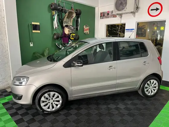 VOLKSWAGEN FOX 1.0 MI TREND 8V FLEX 4P MANUAL