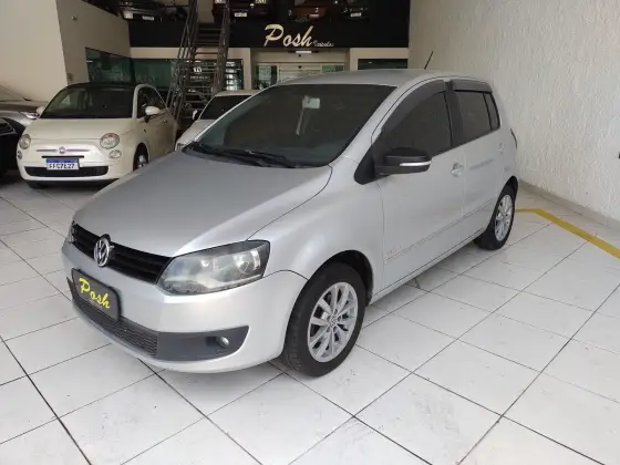 VOLKSWAGEN FOX 1.6 MI HIGHLINE 8V FLEX 4P AUTOMATIZADO