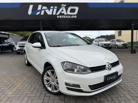 VOLKSWAGEN GOLF 1.4 TSI HIGHLINE 16V TOTAL FLEX 4P TIPTRONIC