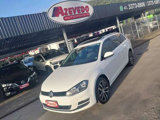 VOLKSWAGEN-GOLF-2016