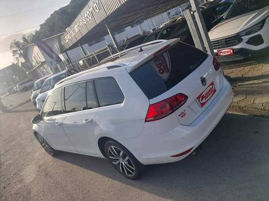 VOLKSWAGEN-GOLF-1.4 TSI VARIANT HIGHLINE 16V TOTAL FLEX 4P TIPTRONIC VOLKSWAGEN-GOLF-2016