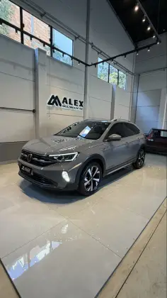 VOLKSWAGEN NIVUS 1.0 200 TSI TOTAL FLEX HIGHLINE AUTOMÁTICO