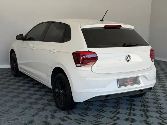 VOLKSWAGEN-POLO-1.0 MPI TOTAL FLEX MANUAL VOLKSWAGEN-POLO-2021
