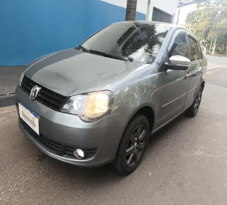 VOLKSWAGEN POLO SEDAN 1.6 MI COMFORTLINE 8V FLEX 4P MANUAL