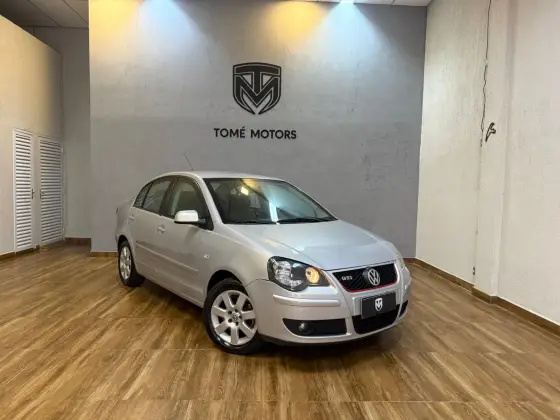 VOLKSWAGEN POLO SEDAN 2.0 MI COMFORTLINE 8V GASOLINA 4P MANUAL VOLKSWAGEN POLO SEDAN 2.0 MI COMFORTLINE 8V GASOLINA 4P MANUAL