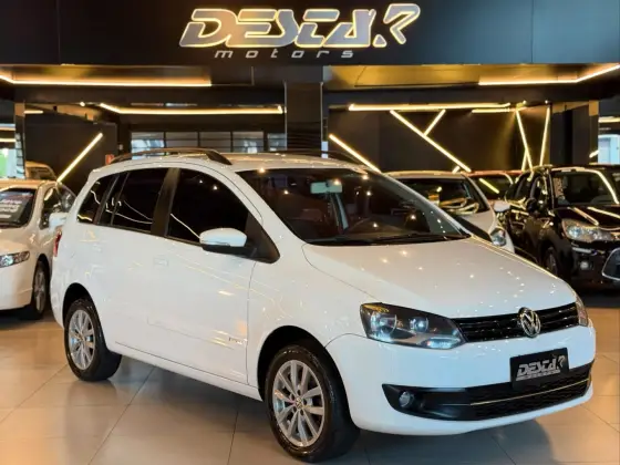 VOLKSWAGEN SPACEFOX 1.6 MI TREND 8V FLEX 4P MANUAL VOLKSWAGEN SPACEFOX 1.6 MI TREND 8V FLEX 4P MANUAL