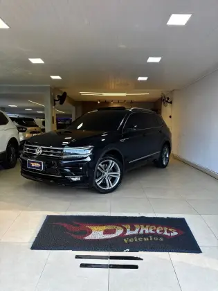 VOLKSWAGEN TIGUAN 2.0 350 TSI GASOLINA ALLSPACE R-LINE 4MOTION DSG