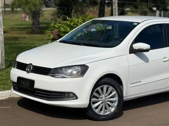 VOLKSWAGEN VOYAGE 1.6 MI COMFORTLINE 8V FLEX 4P MANUAL
