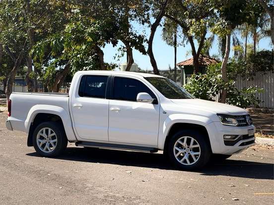 VOLKSWAGEN-AMAROK-2.0 HIGHLINE 4X4 CD 16V TURBO INTERCOOLER DIESEL 4P AUTOMÁTICO VOLKSWAGEN-AMAROK-2013