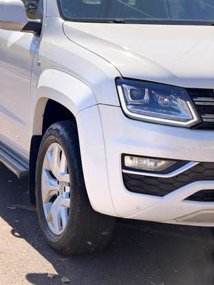 VOLKSWAGEN-AMAROK-2013