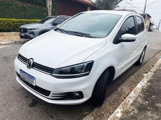 VOLKSWAGEN-FOX-1.6 MSI TOTAL FLEX CONNECT 4P MANUAL VOLKSWAGEN-FOX-2019