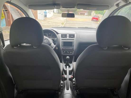 VOLKSWAGEN-FOX-2019
